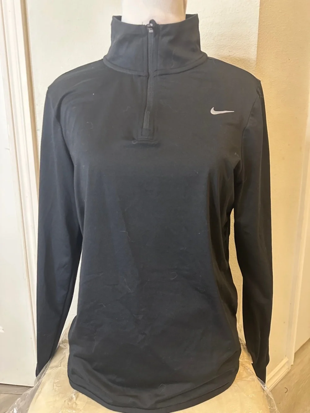 Nike Women's Black Quarter-Zip Long Sleeve Performance Top